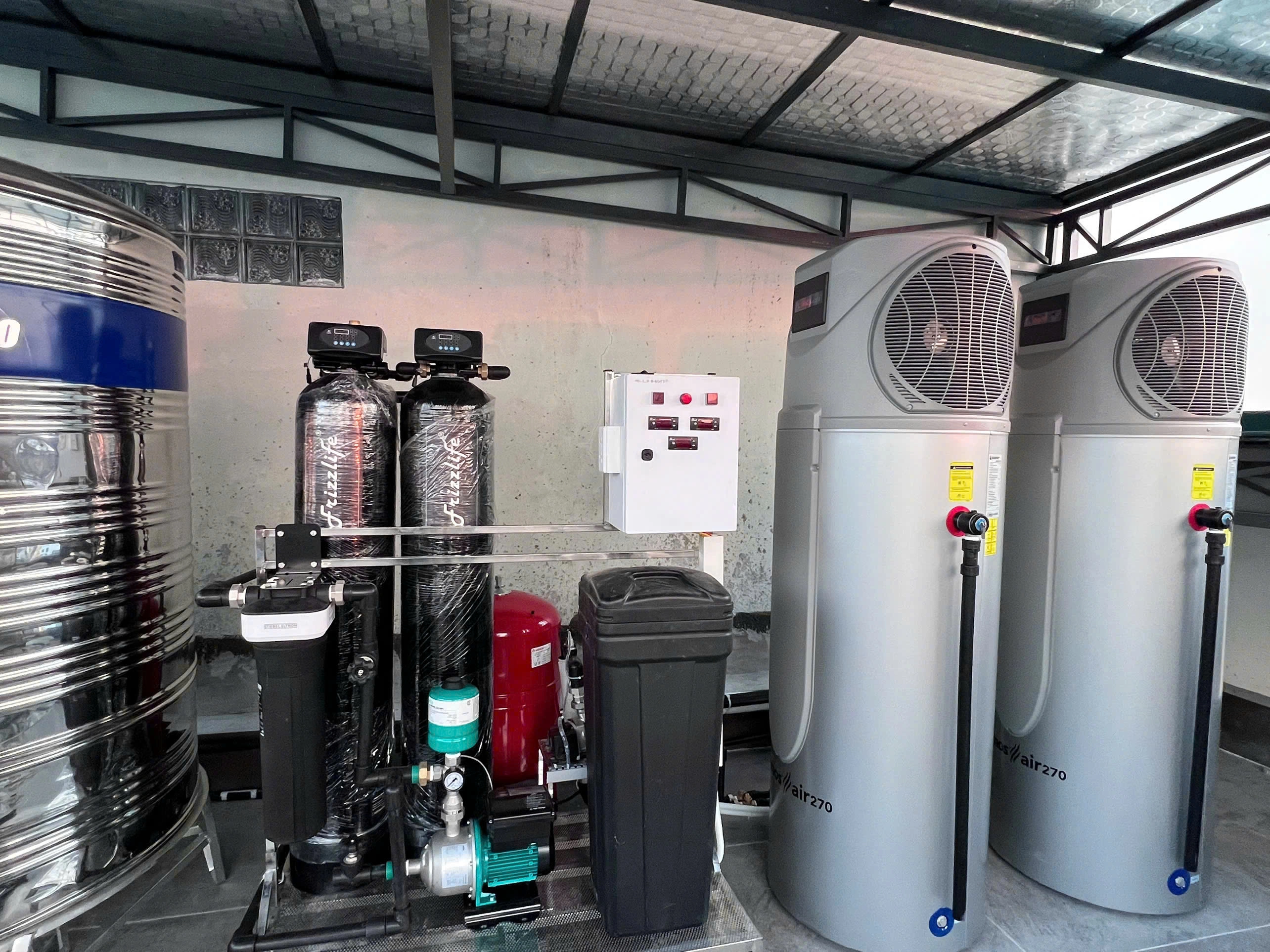 Hệ thống lọc nước sinh hoạt là gì?